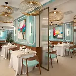 Готель Mirari Boutique 4*