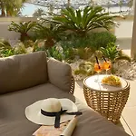 Mirari Boutique Готель