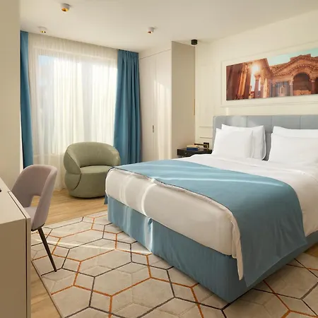 Hotell Mirari Boutique 4*