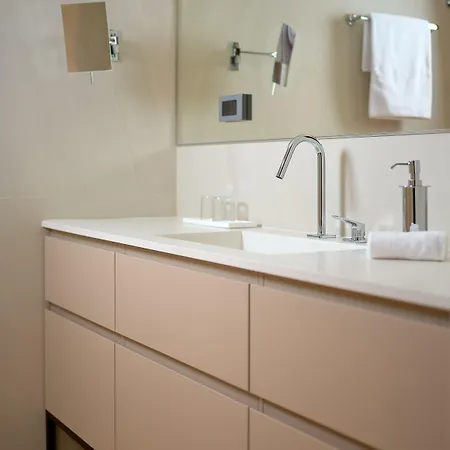 Mirari Boutique Hotel 4*